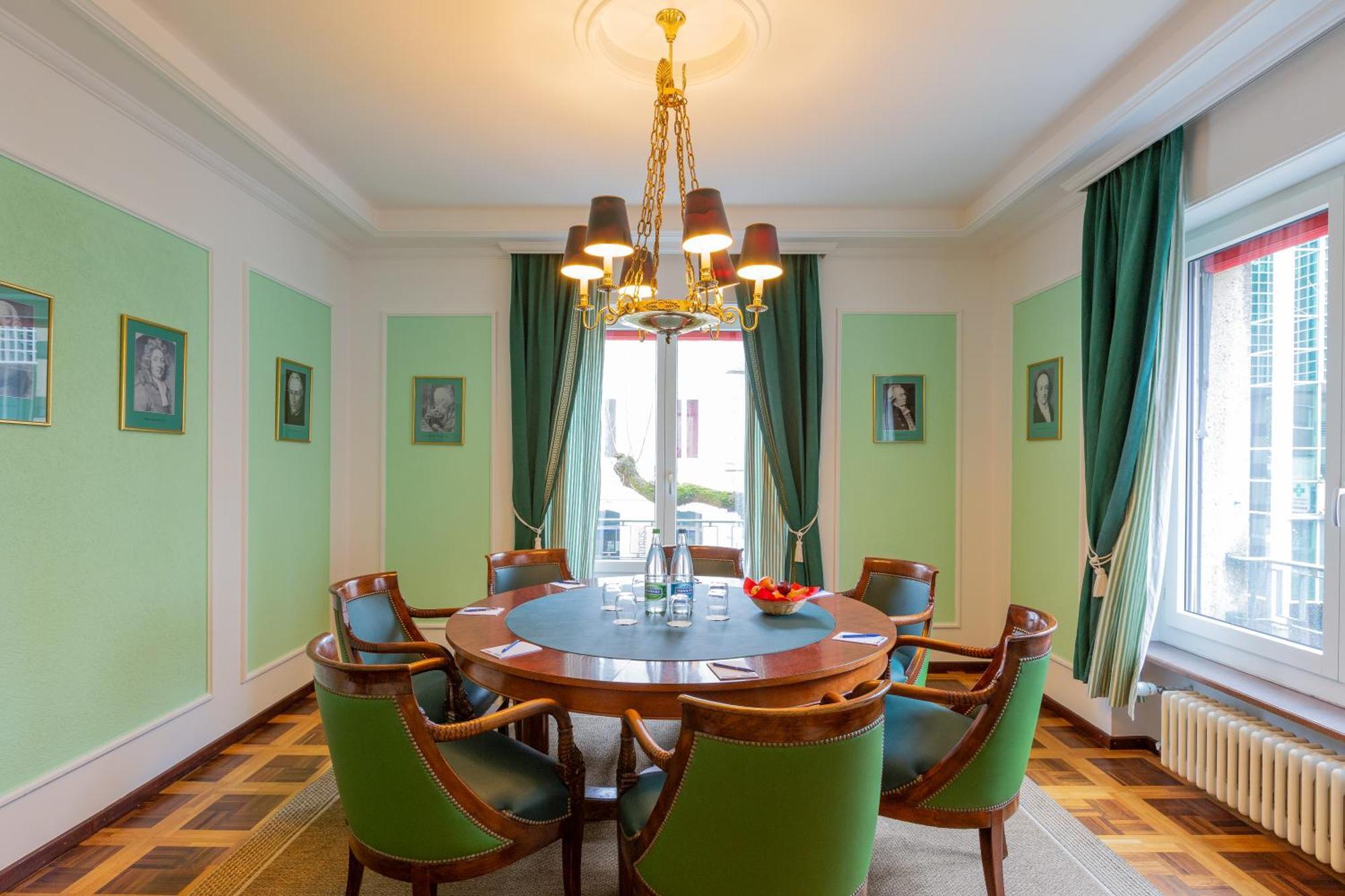 Hotel Athmos La Chaux De Fonds Ngoại thất bức ảnh